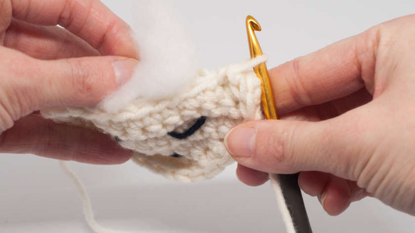 sverre the lamb free crochet pattern
