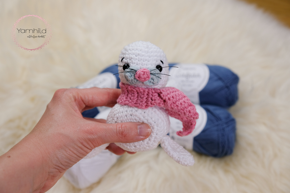 crochet seal pattern