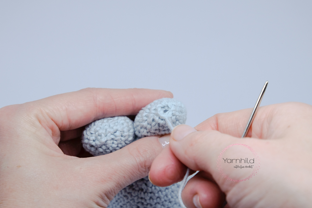 how to crochet a seal