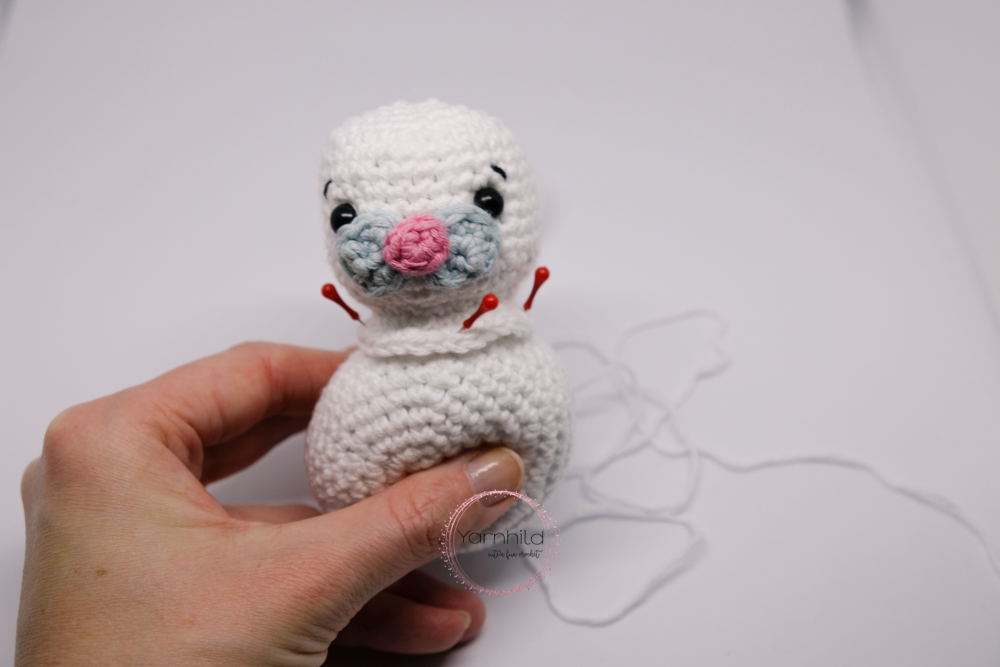how to crochet a seal