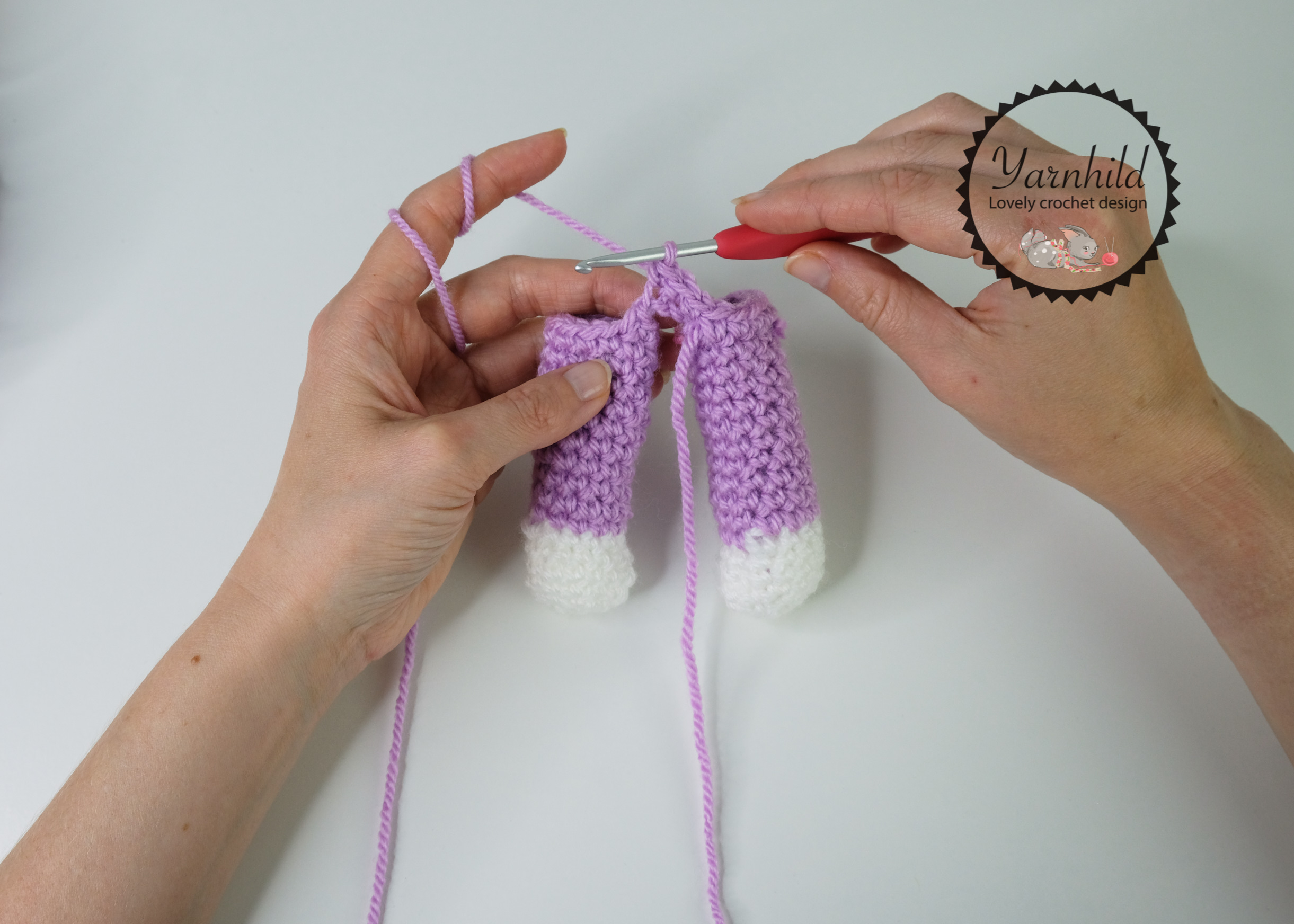 how to crochet feet
