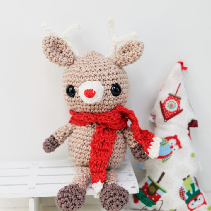 crochet reindeer