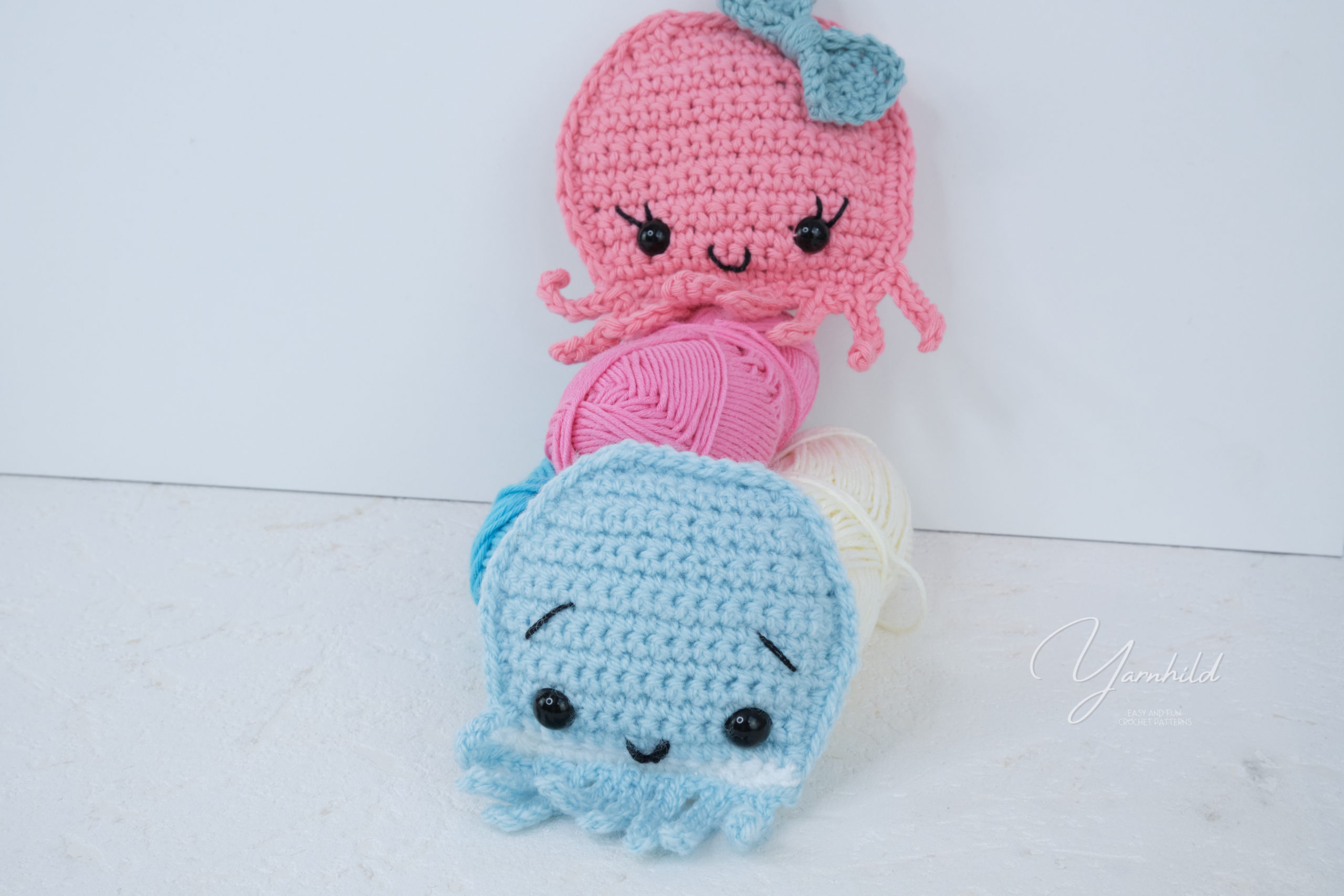 How to crochet an octopus - Beginner friendly amigurumi pattern.
