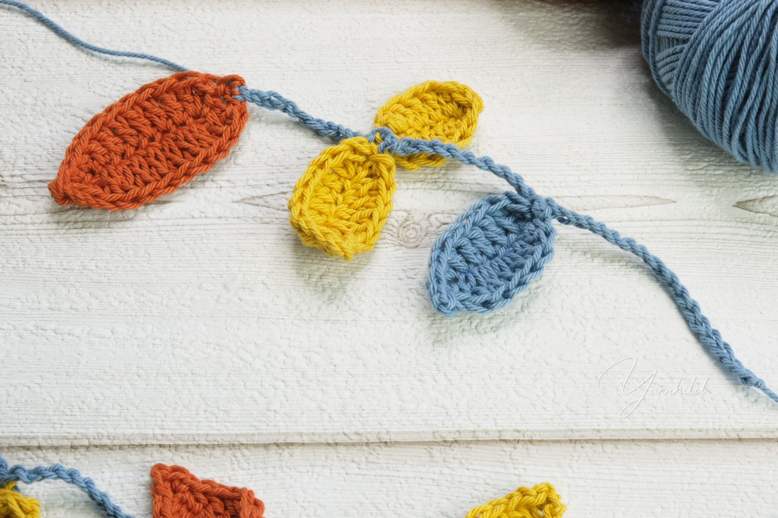 crochet leaves