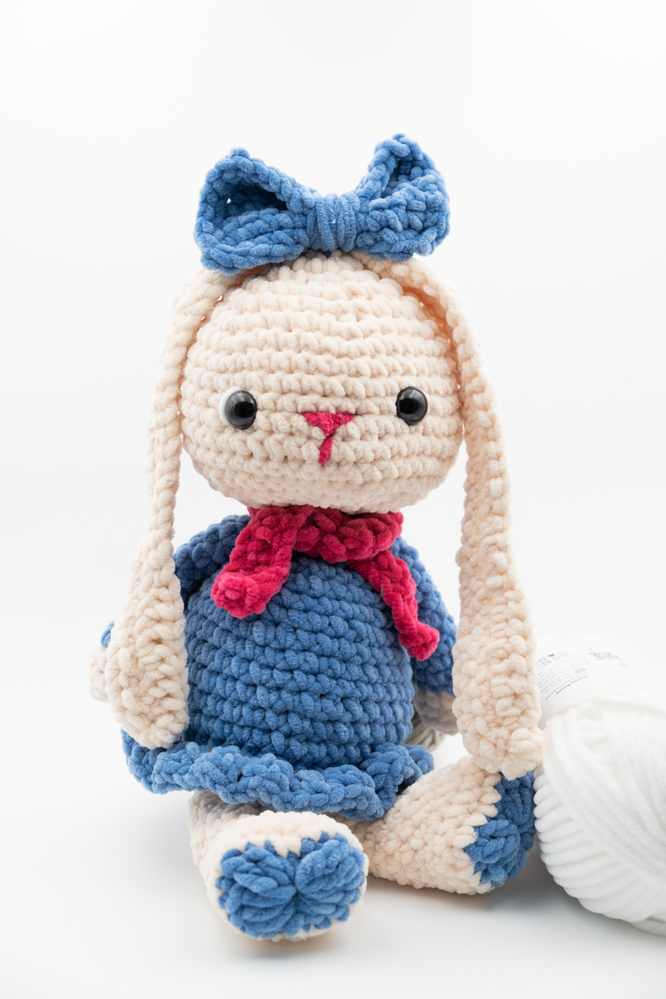 How to crochet for beginners- amigurumi edition —