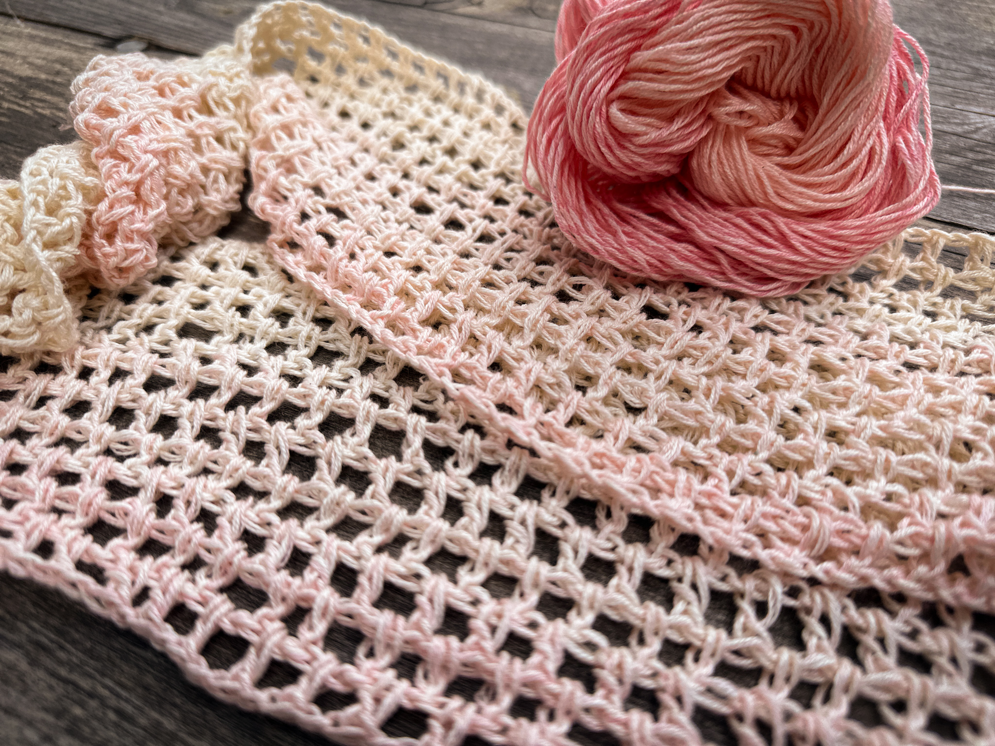 Crochet mesh stitch